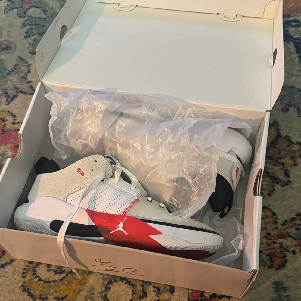 Jordan Low-Top Sneakers in White, Red and Black